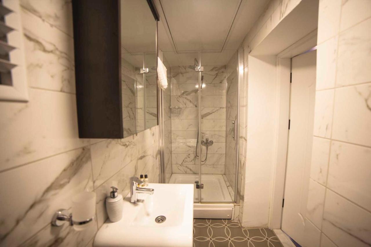 Galata Cicek Suites Стамбул Екстер'єр фото